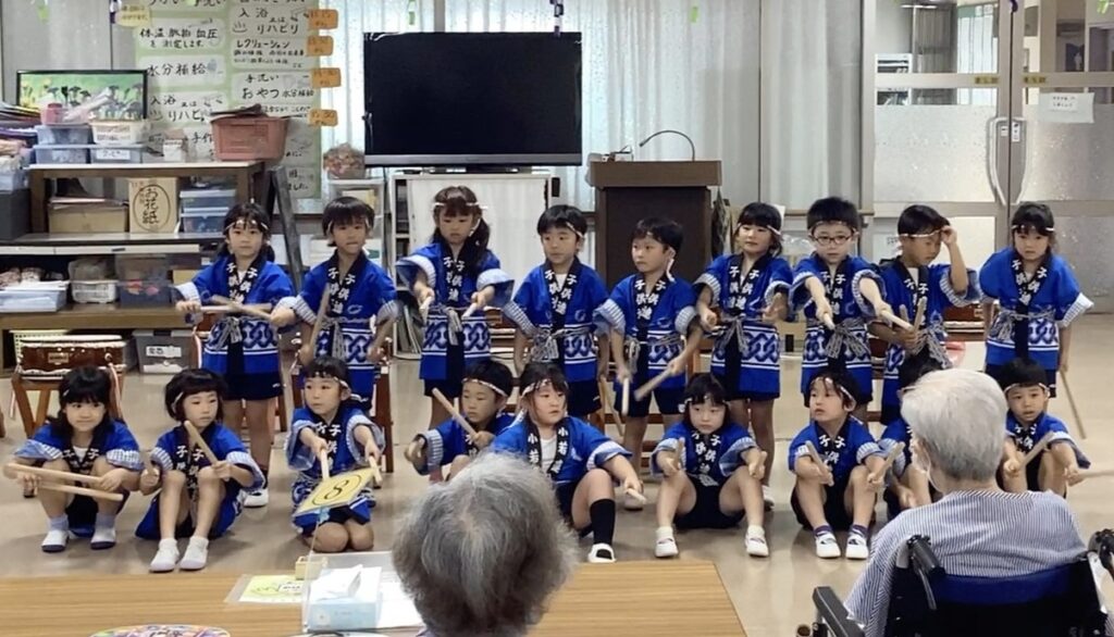 老人ホームに行ったよ！